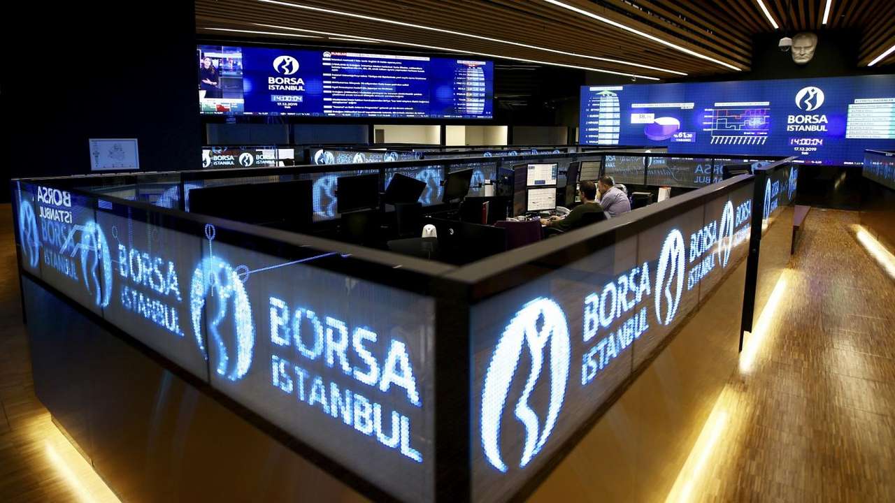 Endekste 400 doları gelecek yıl konuşabiliriz