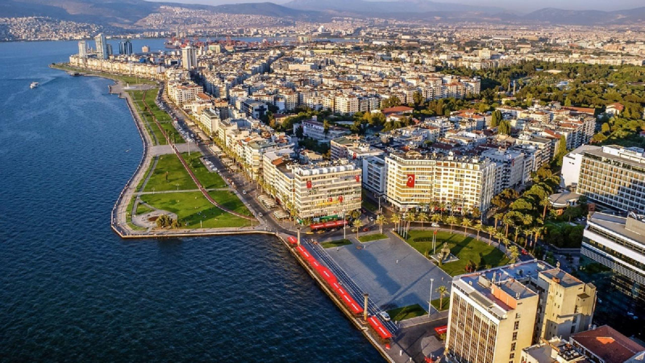 İzmir, altyapı yatırımlarının meyvesini 2023’te toplayacak