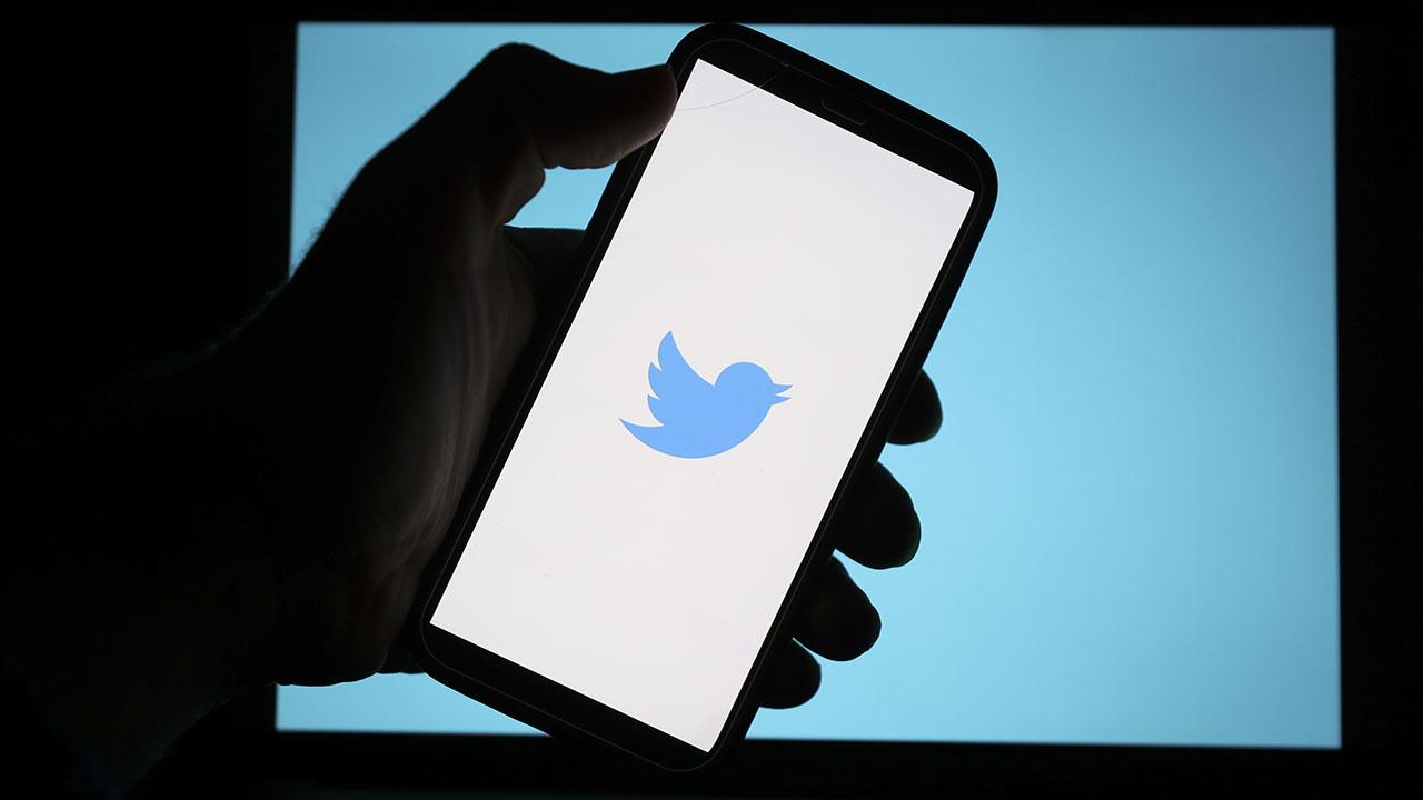 Musk sonrası Twitter: Siyasi reklam yasağını esnetecek