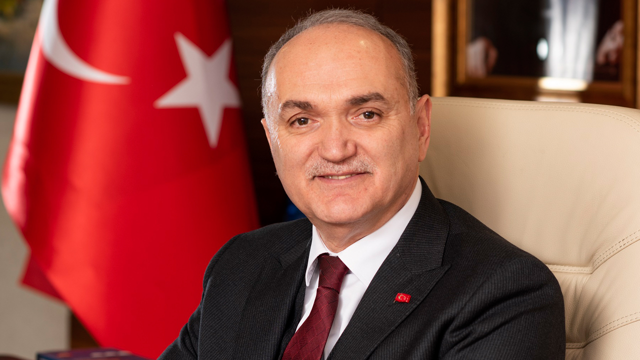 Düzce’de yapımı devam eden 112 dükkan satışa çıktı