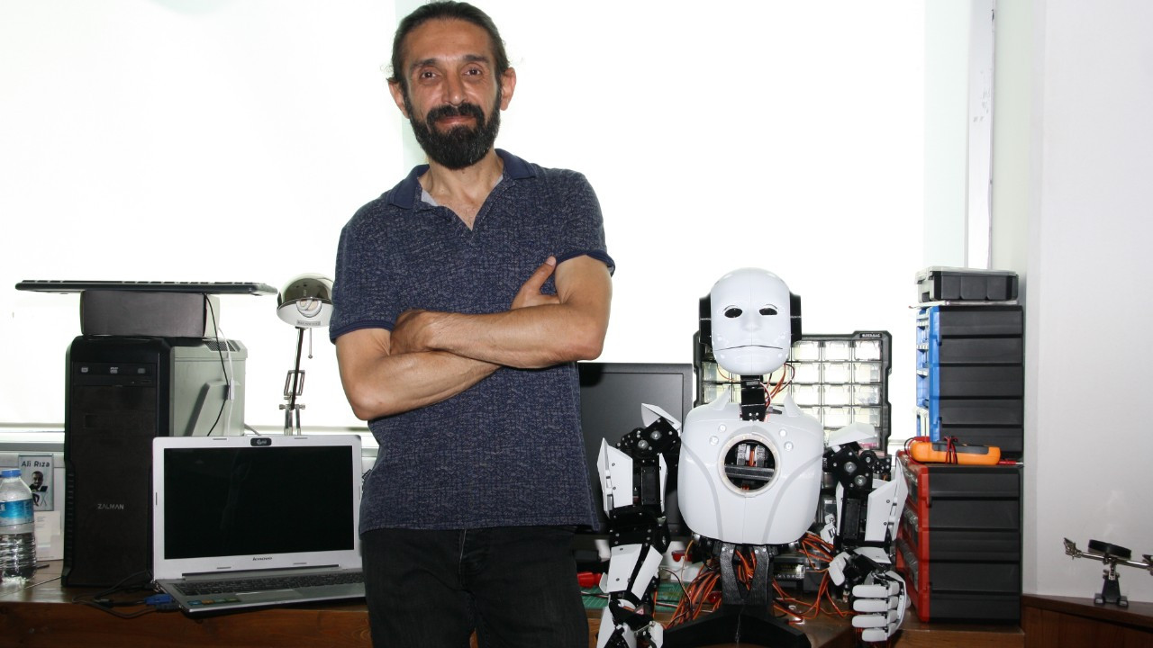 İnno Mobil, robotik kodlama kitleri ile eğitimi destekliyor