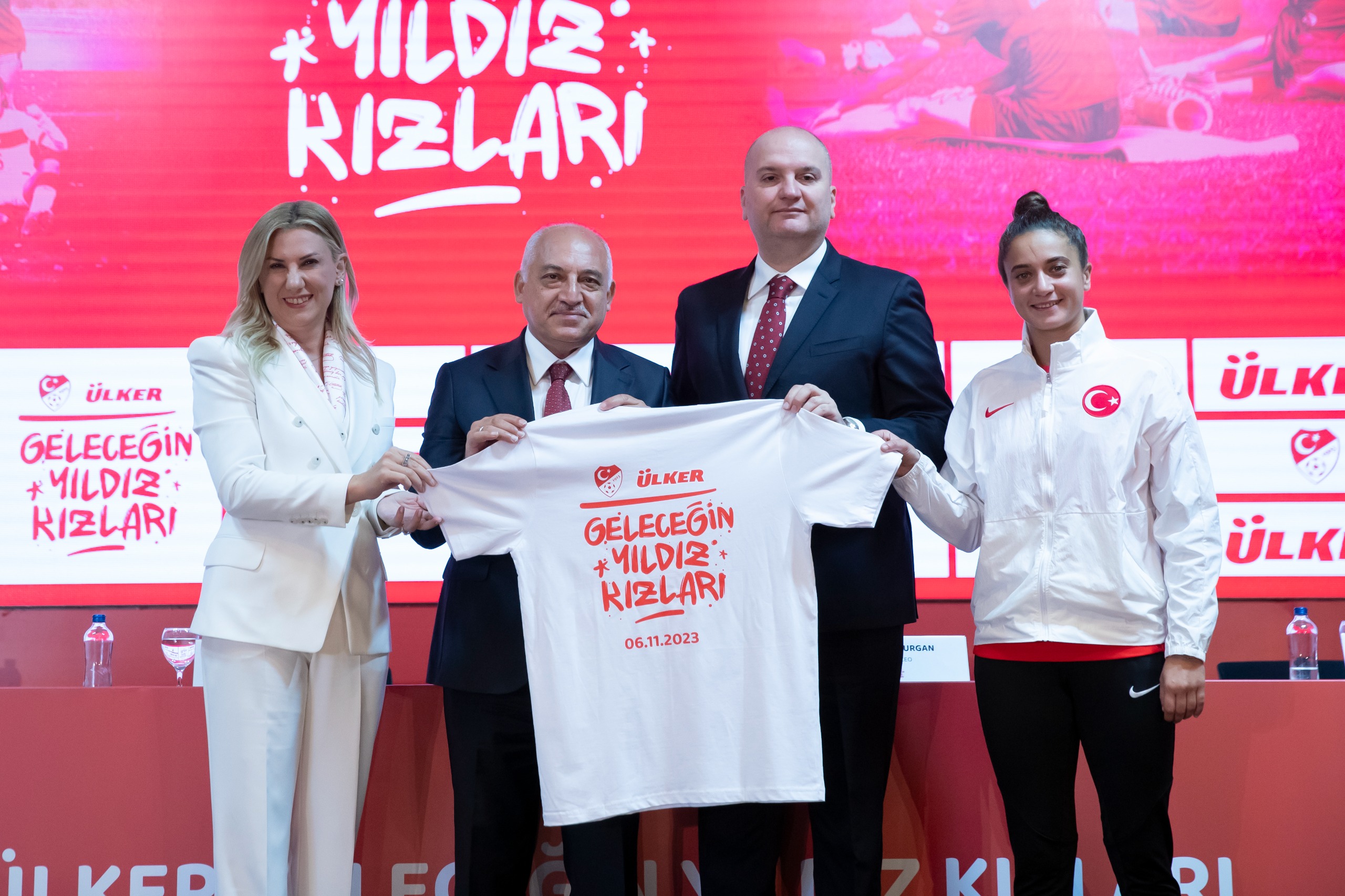 Geleceğin yıldız futbolcu kızları aranıyor