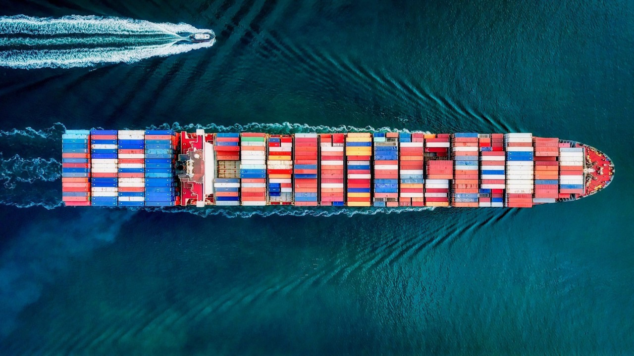 WTO: Küresel ticaret hacmi orta vadeli eğilimine dönüyor