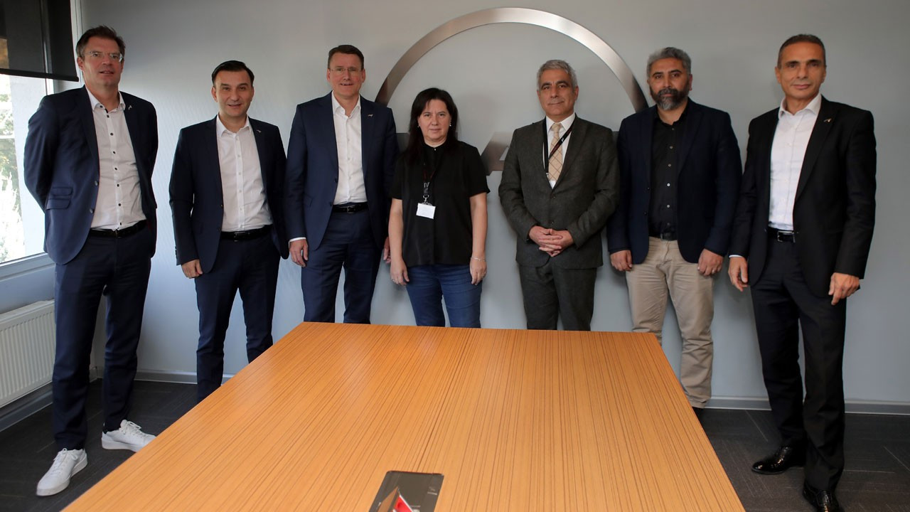 2 yıl içinde otobüs üretecek, 2027’de kamyon getirecek