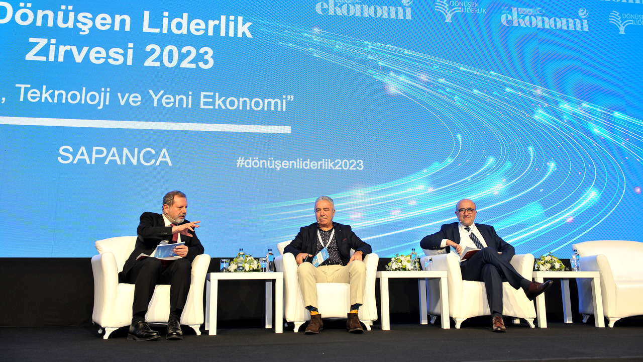 Türkiye’den yurt dışına yatırımların yıllık ortalaması 5 milyar dolara koşuyor