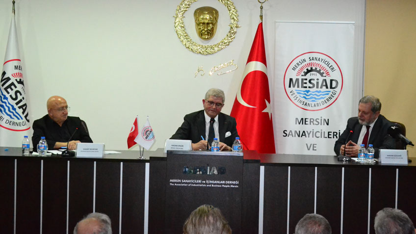 Piyasada ağırlıklı gündem faiz kimse yatırımları konuşmuyor