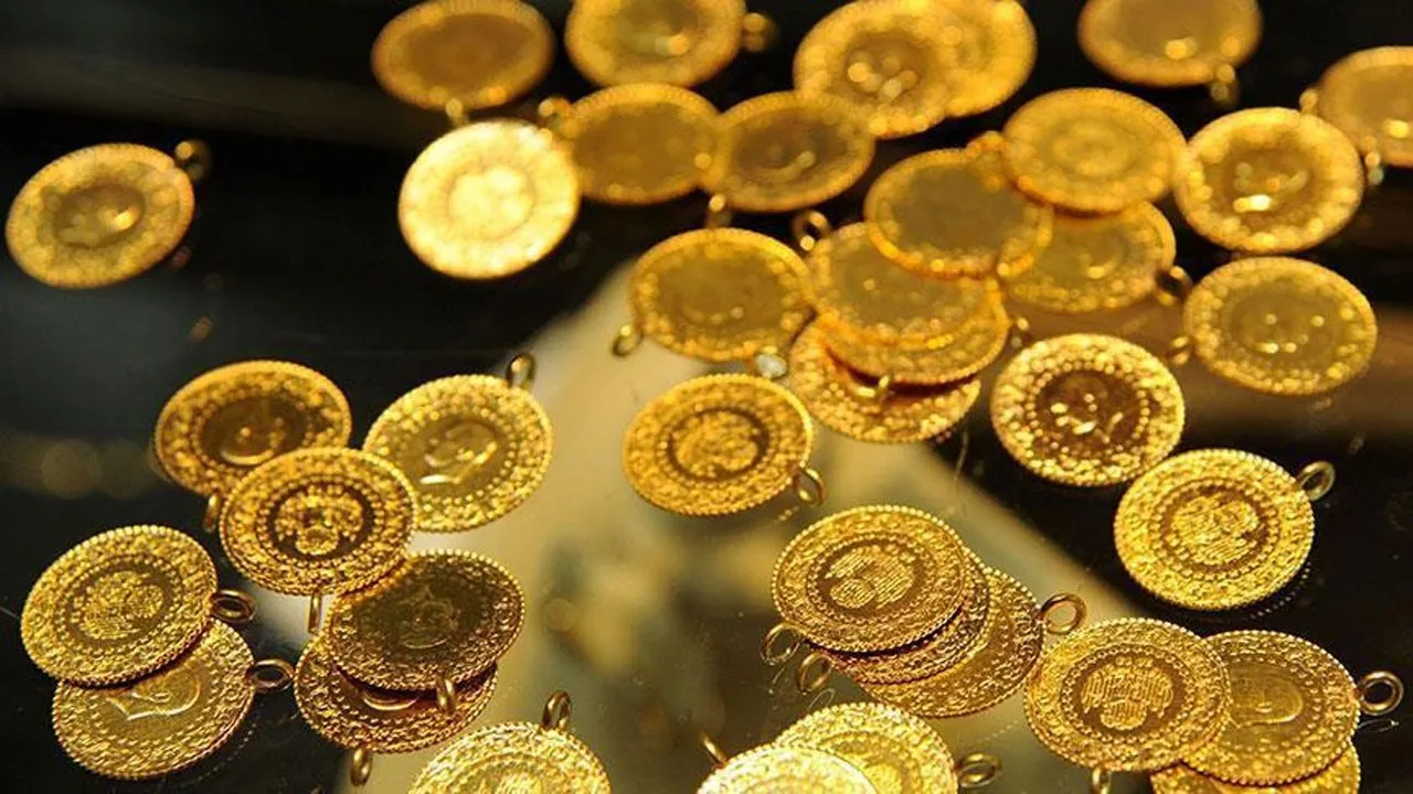 Altın yastık altından çıkmaya başladı