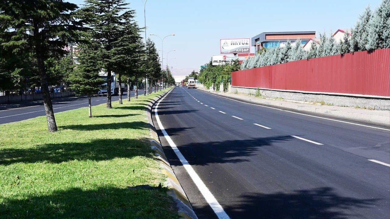 Kayseri OSB’de 152 milyon liralık asfalt yenileme yatırımı