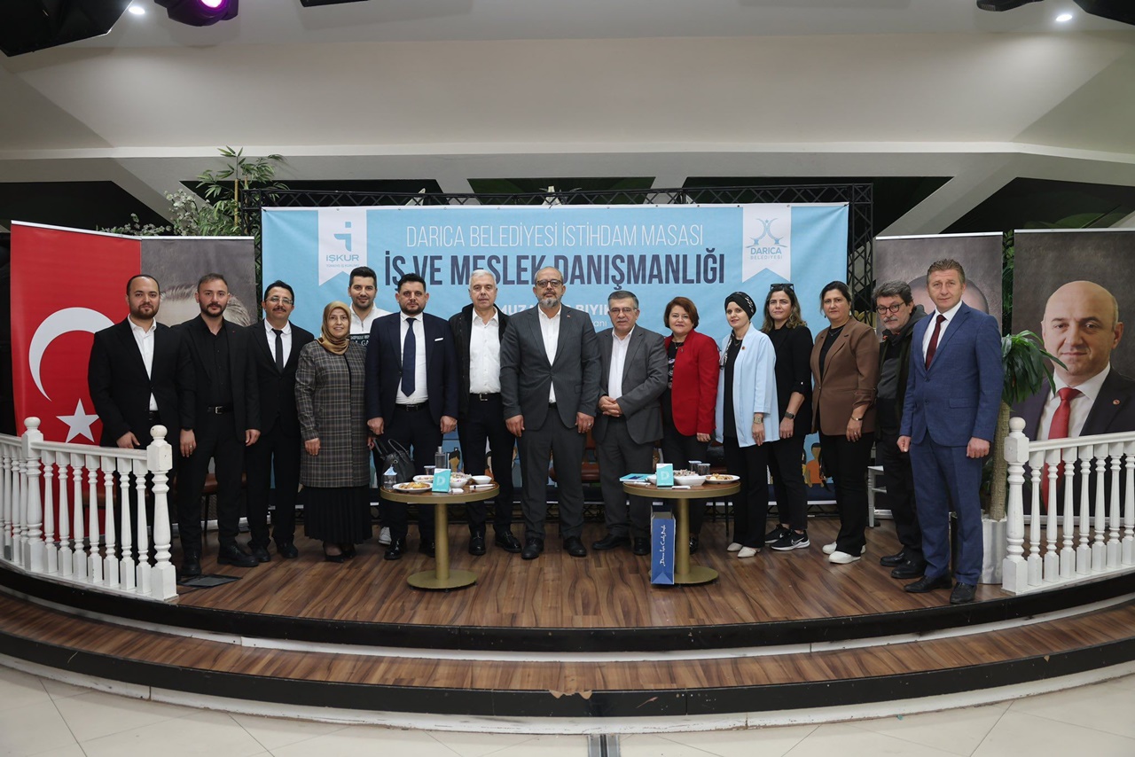 Darıca Belediyesi 3. İstihdam Fuarı kapılarını açtı