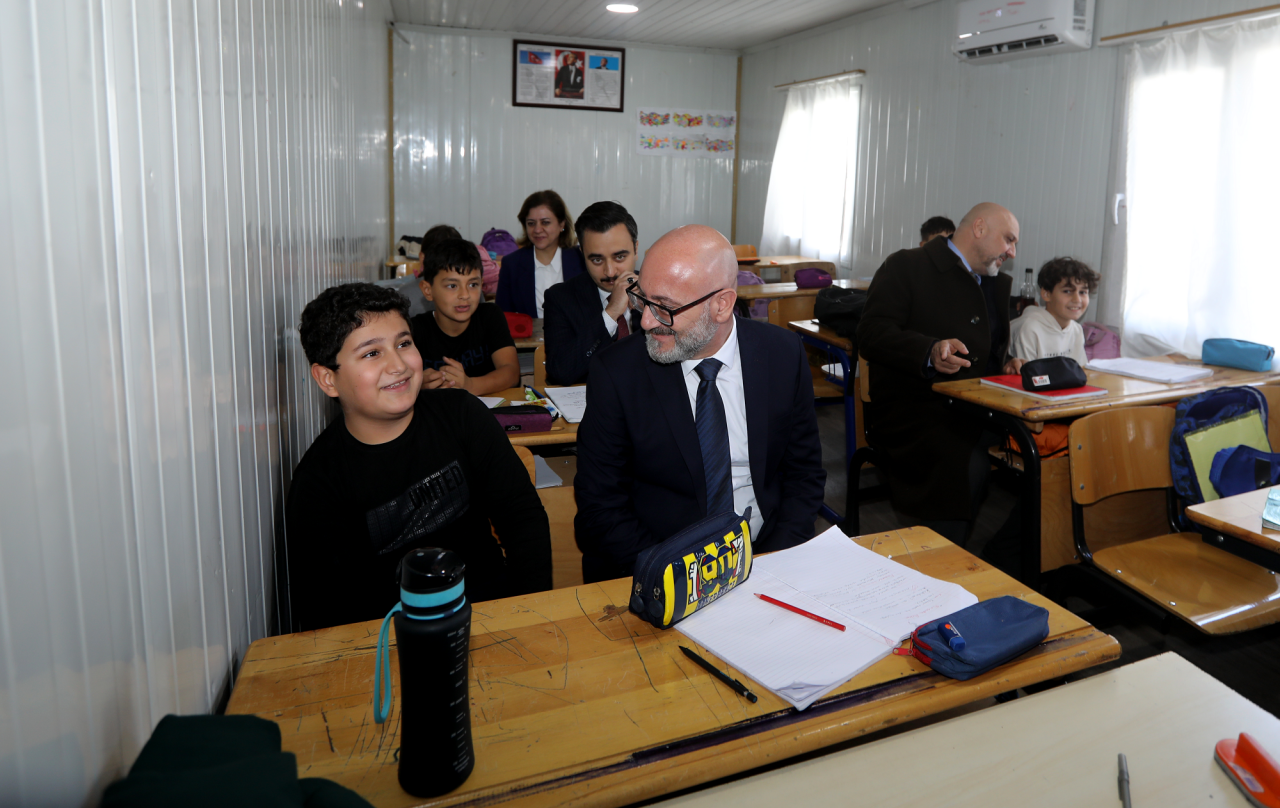 Maltalı Bakan Galdes, Nurdağı’ndaki Çalışmaları Yerinde İnceledi