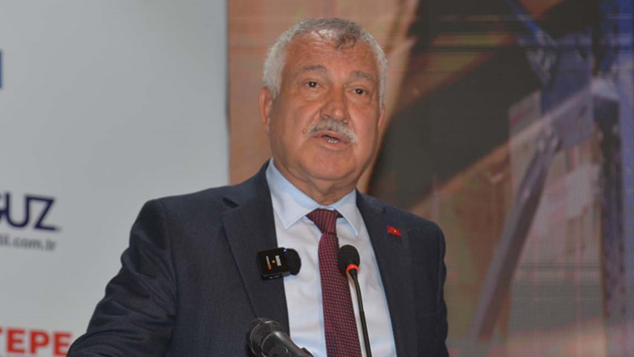 "Adana'da yabancı turist sayısını 50 binden 300 bine çıkardık"