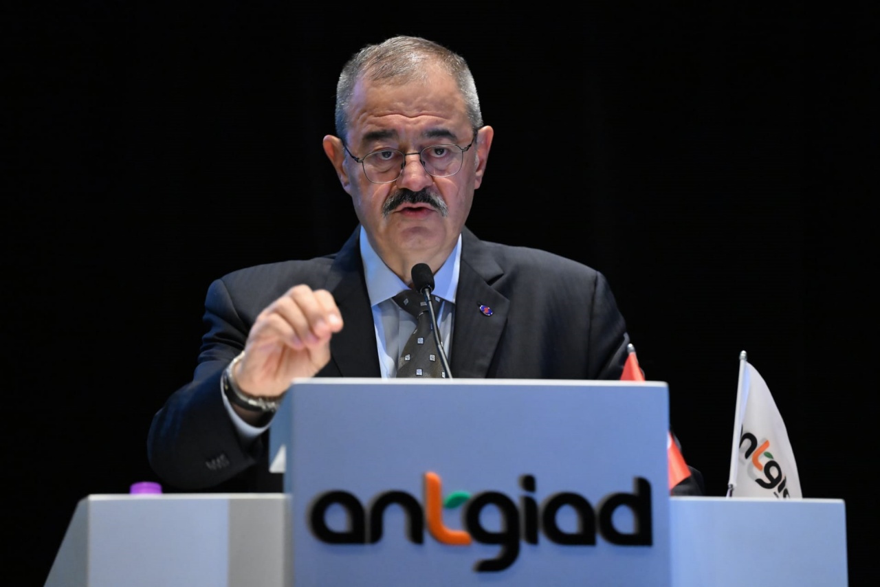 Konukoğlu: İş dünyasında başarının temel unsurları dürüstlük, çalışkanlık ve insana yatırım