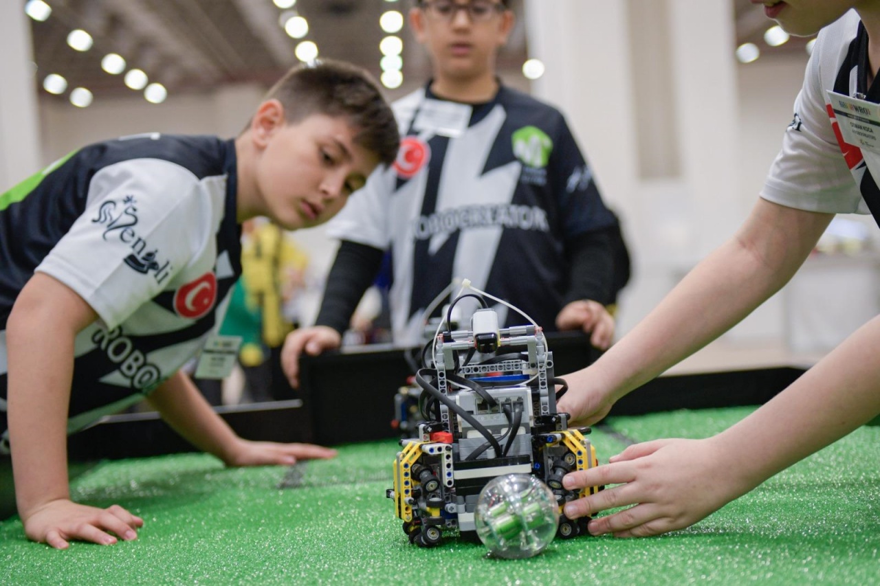 İzmir, Dünya Robot Olimpiyatları’na hazırlanıyor