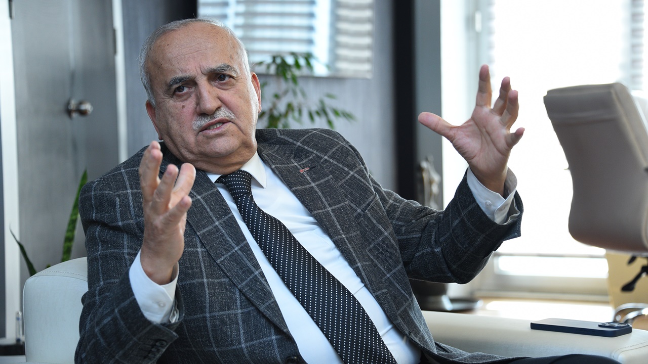 Orhan Aydın: Uçak parçası üretenle AVM'deki güvenlik aynı asgari ücreti almamalı