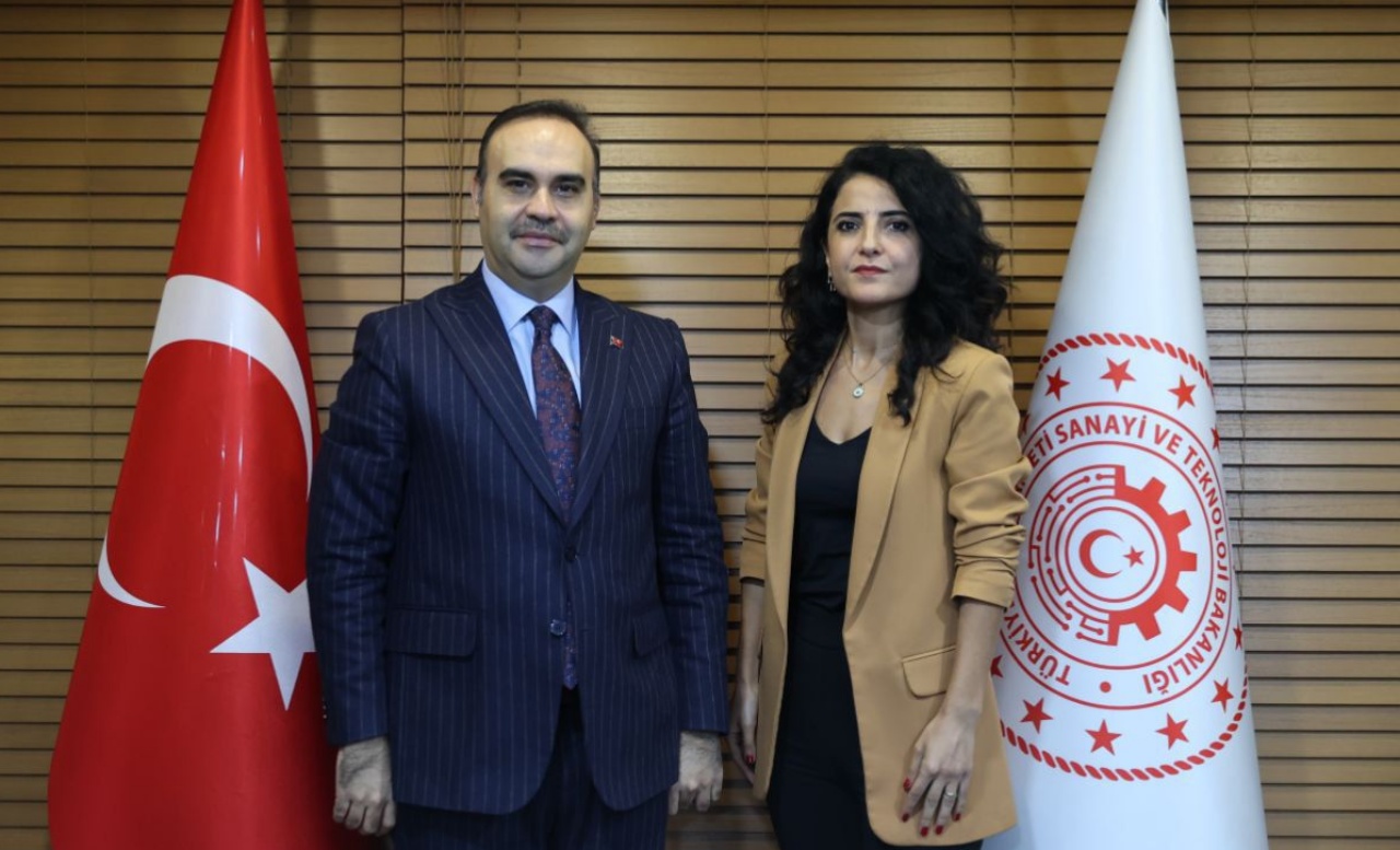 Bakan Kacır: Chery’le görüşmelerde son fasıldayız, Togg’u çok güçlü destekliyoruz