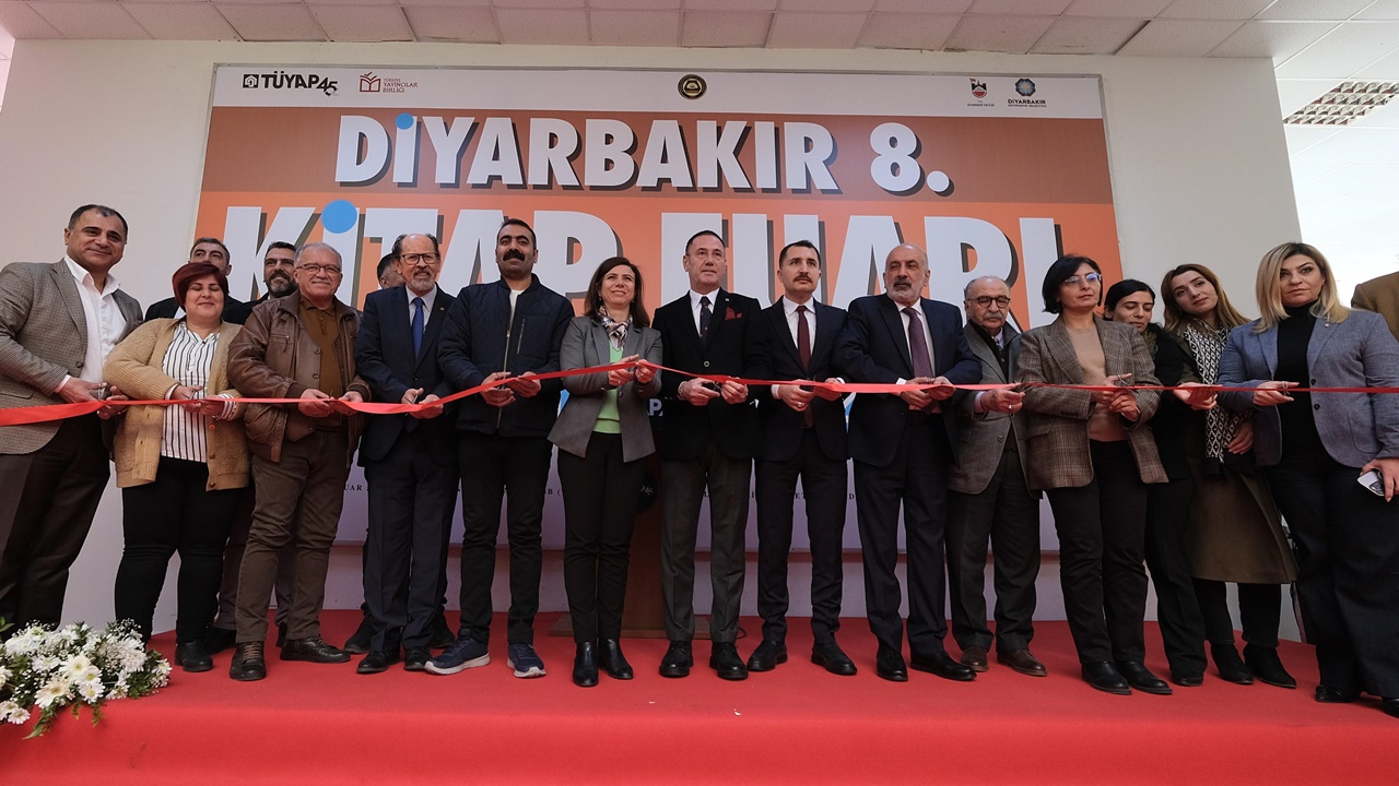 Diyarbakır 8. Kitap Fuarı kapılarını açtı