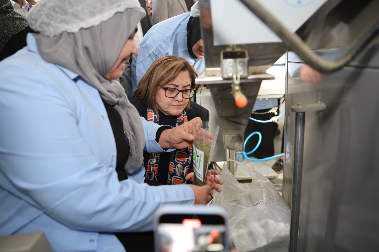 Gaziantep'te Nane Eleme ve Paketleme Tesisi açıldı