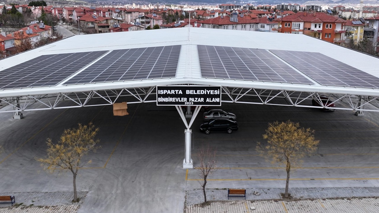 Isparta’da pazaryerleri güneş enerjisi üretecek