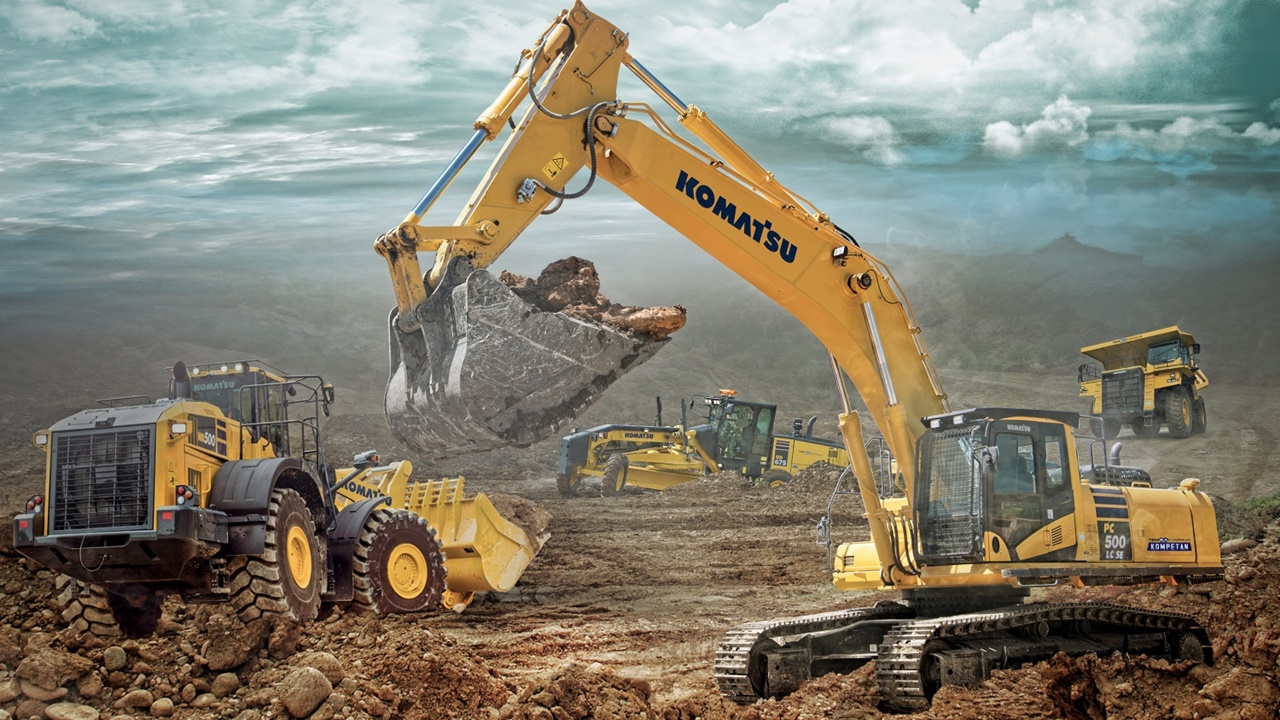 Komatsu, sektöre yön veren marka olmaya devam ediyor