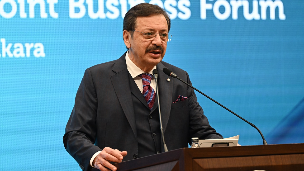 Hisarcıklıoğlu: Üçlü bir serbest ticaret anlaşması hayata geçirilmeli