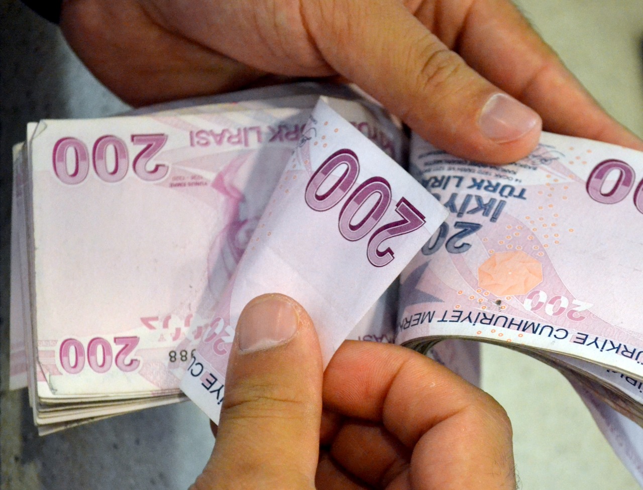 Hayat pahalığı ve akla takılan sorular