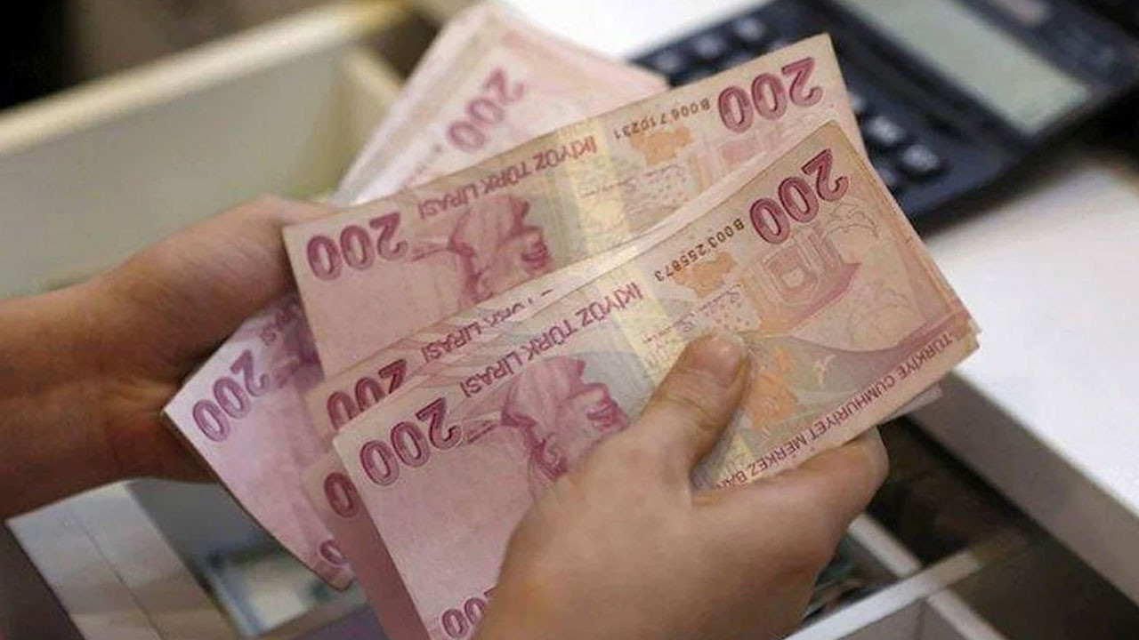 Siyaset 'İmralı'ya emekli 'refah payına' odaklandı