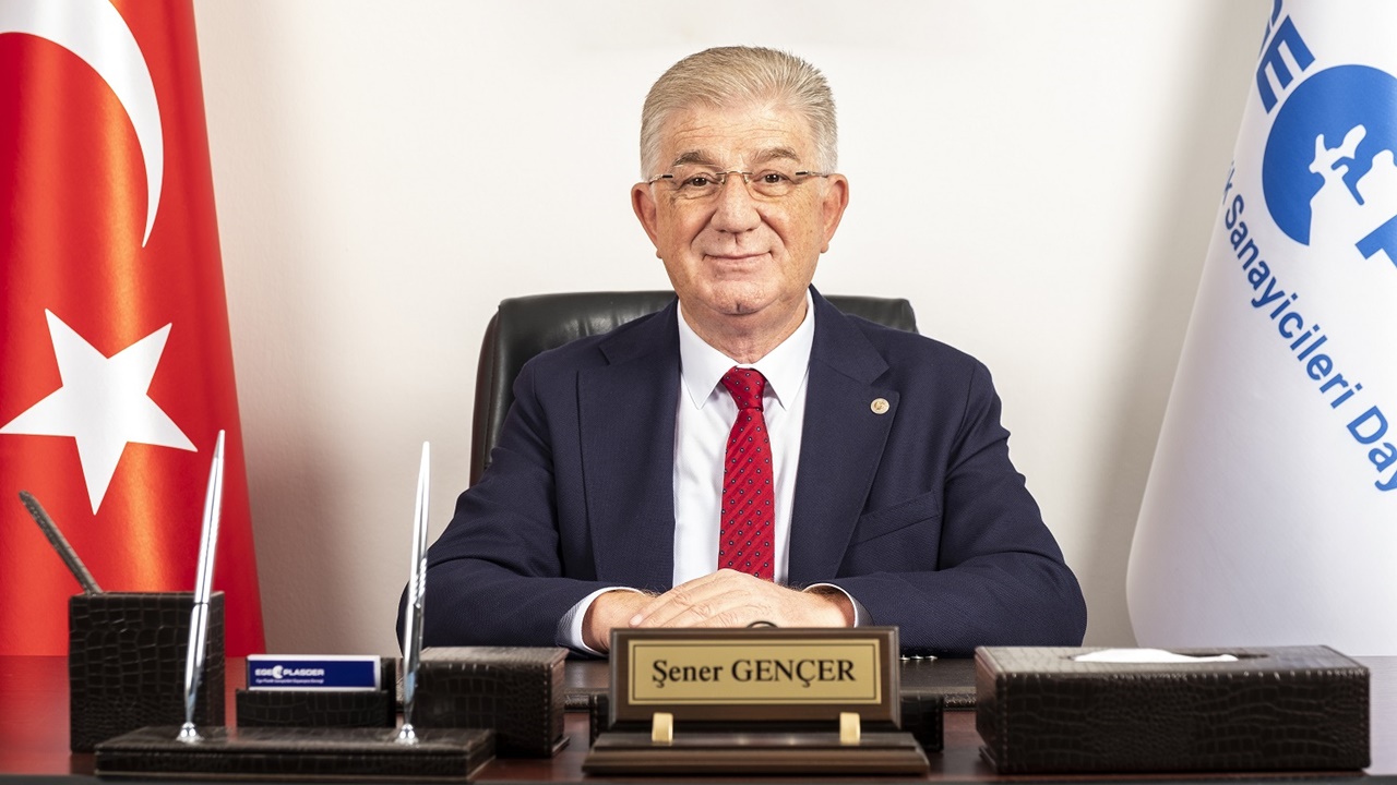 EGEPLASDER Başkanı Gencer: Milyarlarca dolar termoplastik hammadde ithalatını durdurabiliriz