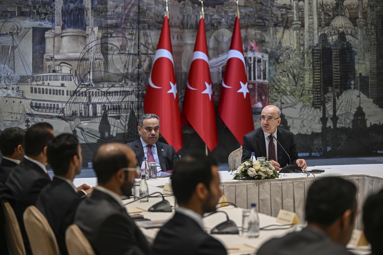 Bakan Şimşek: Önemli fırsatlar sunuyoruz