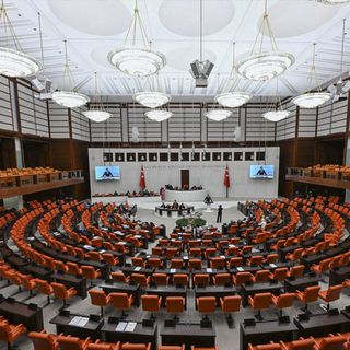 Booking’in dönüşünü sağlayacak teklif Meclis’te