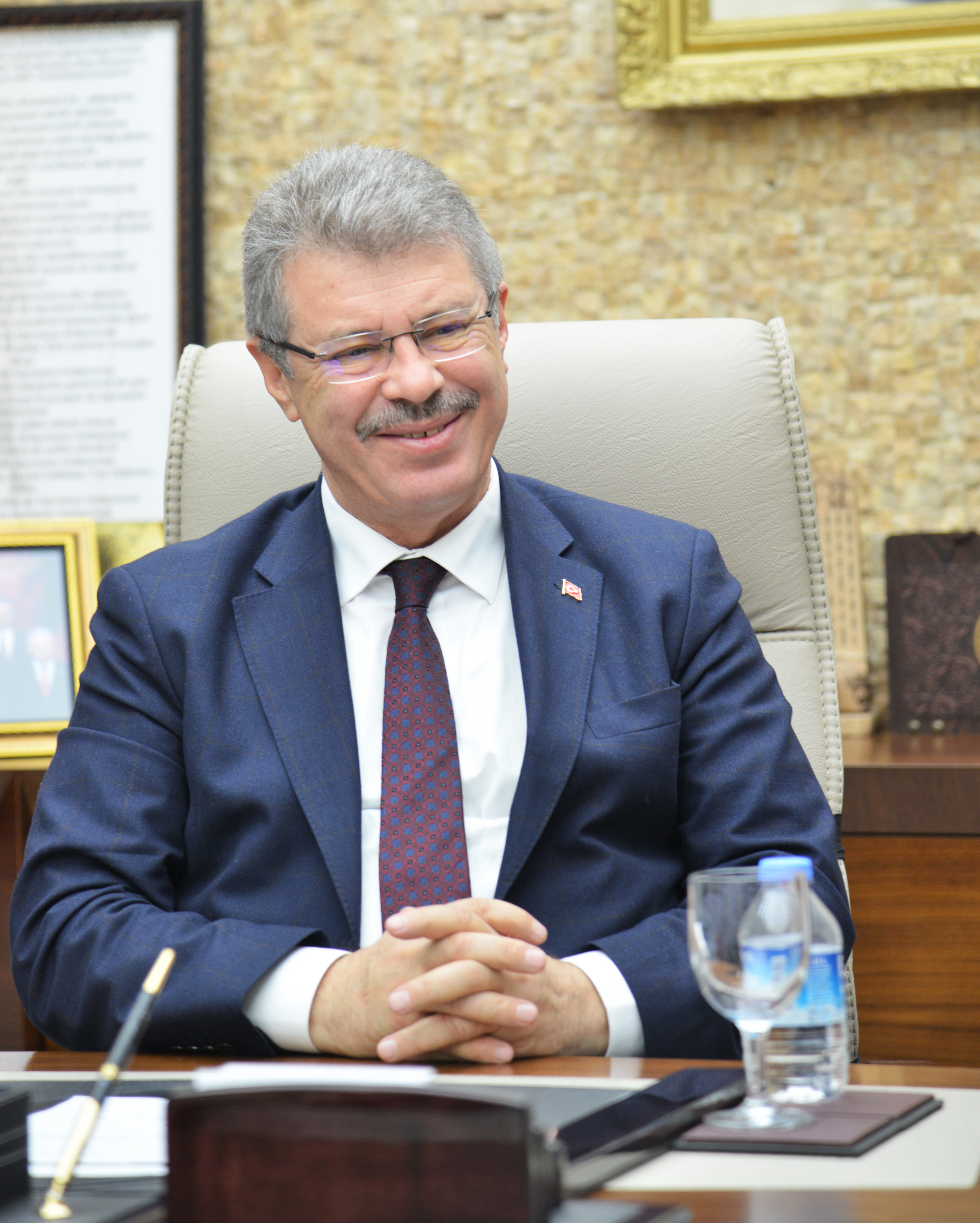 Hüseyin Akay
