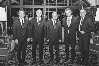 Binali Yıldırım: Cumhurbaşkanımız en az bir dönem daha devam etmeli