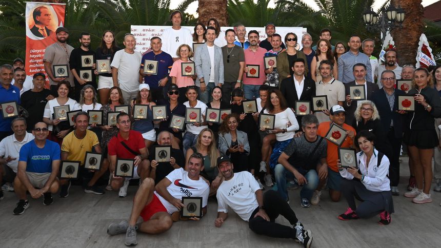 'Antalya’nın kültürel ve sportif gelişimine de katkı sunmayı görev biliyoruz'