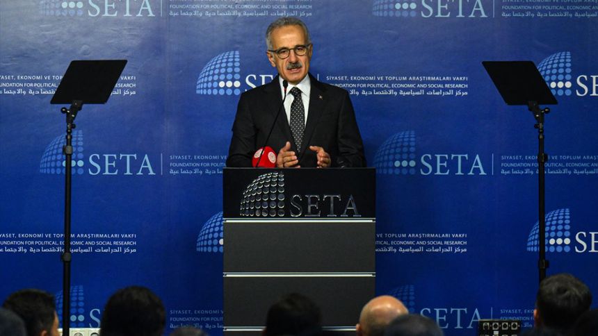 'Kalkınma Yolu'nun 10 yılda ekonomimize 55 milyar dolarlık katkı sağlamasını öngörüyoruz'
