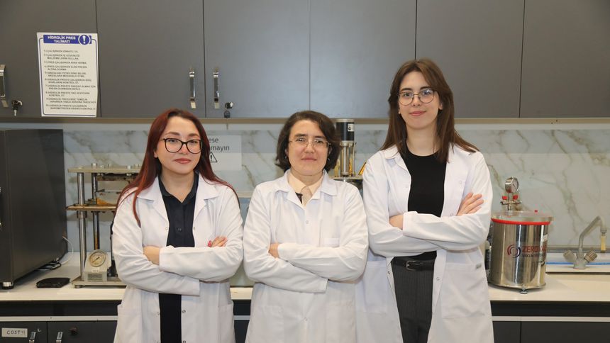 BTÜ Öğrencileri TUSAŞ uçakları için üretiyor