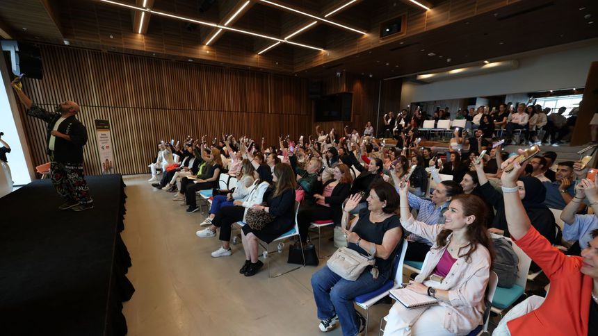 İzQ, 2025’te 800 aktif üyeye, 16 bin 500 katılımcıya ulaştı