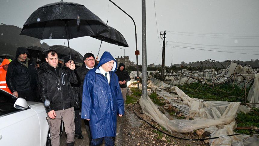 Şiddetli yağış Antalya OSB’de üretimi etkiledi, bazı fabrikalarda üretim durdu