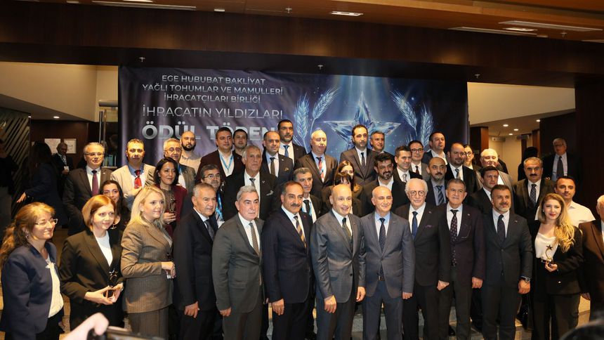 Egeli hububat ve bakliyat ihracatçılarının başkanı yine Muhammet Öztürk oldu