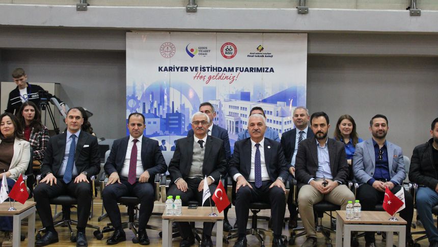 Özel Adem Ceylan Final Teknik Koleji’nde 4. Kariyer ve İstihdam Fuarı gerçekleşti