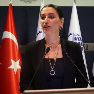 TOSYÖV Başkanlığına Elif Ufluoğlu seçildi