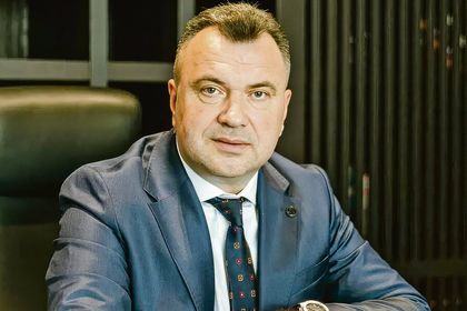Otokorkulukta pazar lideri oldu, enerji ve savunmaya hızlı girdi