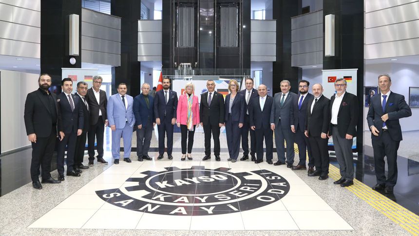 Alman iş insanları heyeti Kayseri’ye geldi, vize sorunu konuşuldu
