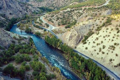 Uzun ince yoldaki Doğu turizmi