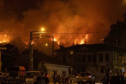 Bursa’da orman yangını! Kestel ve Gürsu’da bazı mahalleler tahliye ediliyor