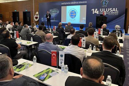 Kalıpçılar, zirvede buluştu