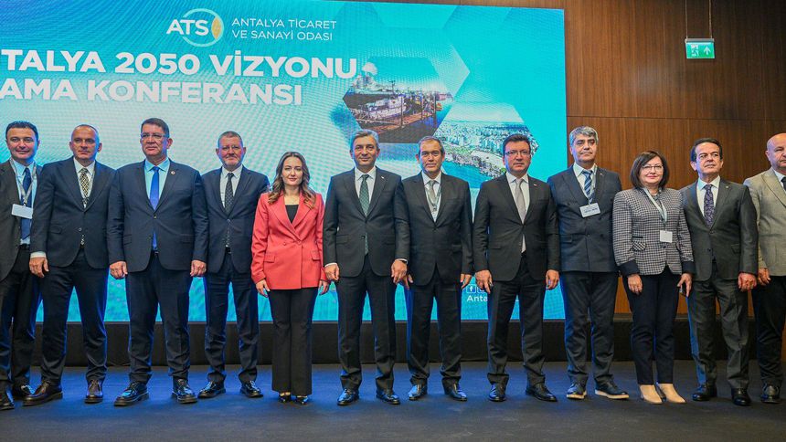 '2050 vizyonumuz yeşil dönüşüm, yenilenebilir enerji, su yönetimi gibi konuları da içermeli'