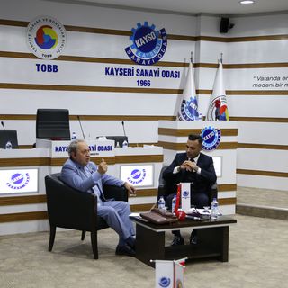 Kayseri Sanayi Odası’nda “Türkiye Ekonomisi ve Anadolu Sanayisinin Yön Arayışı” masaya yatırıldı
