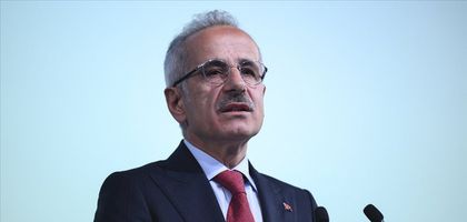 Bakan Uraloğlu duyurdu: Yerli manevra lokomotifi Tanzanya'ya ihraç edilecek