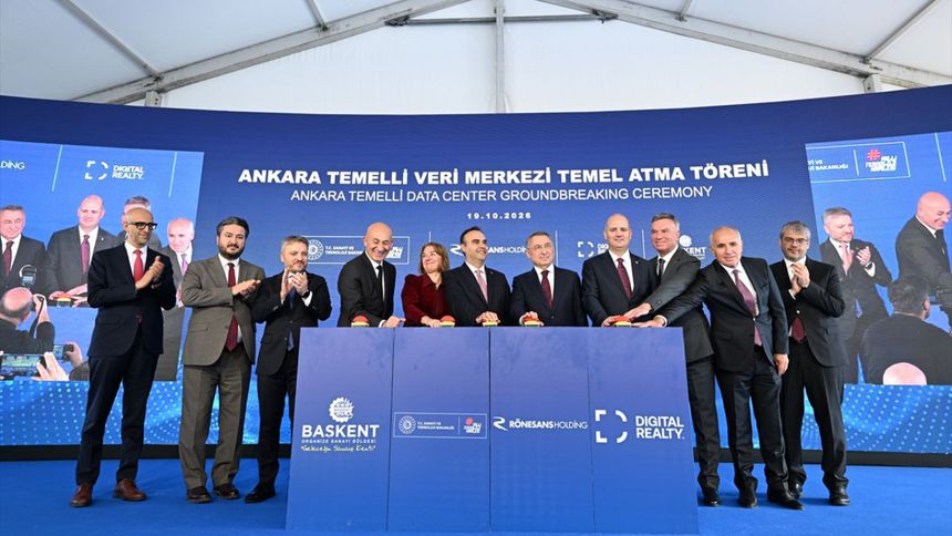 Rönesans'tan veri merkezlerine toplam 9,3 milyar dolar yatırım