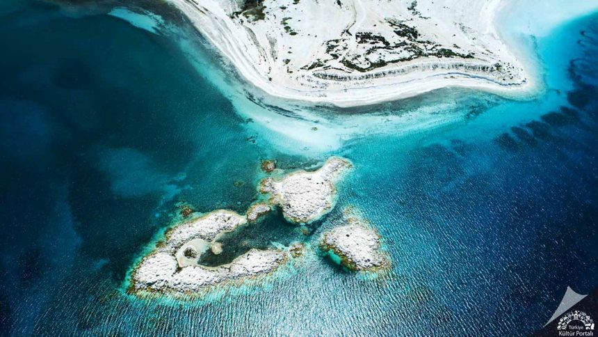 Salda korunarak turizmde ve bilimde merkez oluyor
