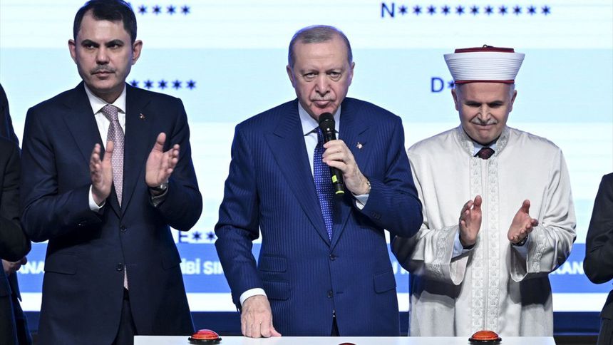 Erdoğan: Deprem bölgesinde 455 bin konutu tamamladık